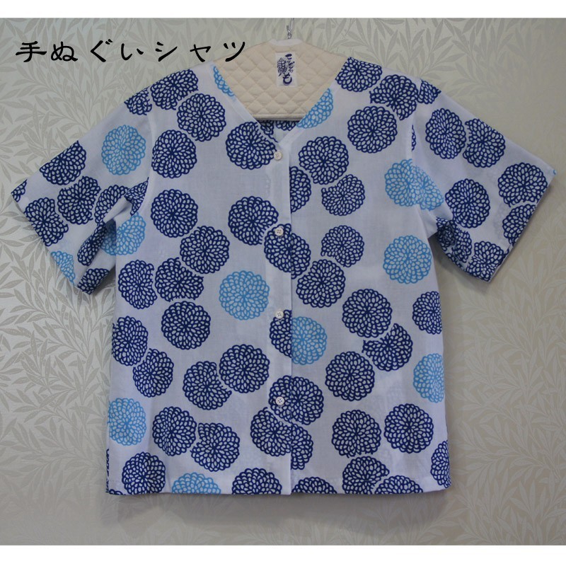 受注生産 手ぬぐいシャツ 大人mサイズ 菊 青 柄 Iichi ハンドメイド クラフト作品 手仕事品の通販