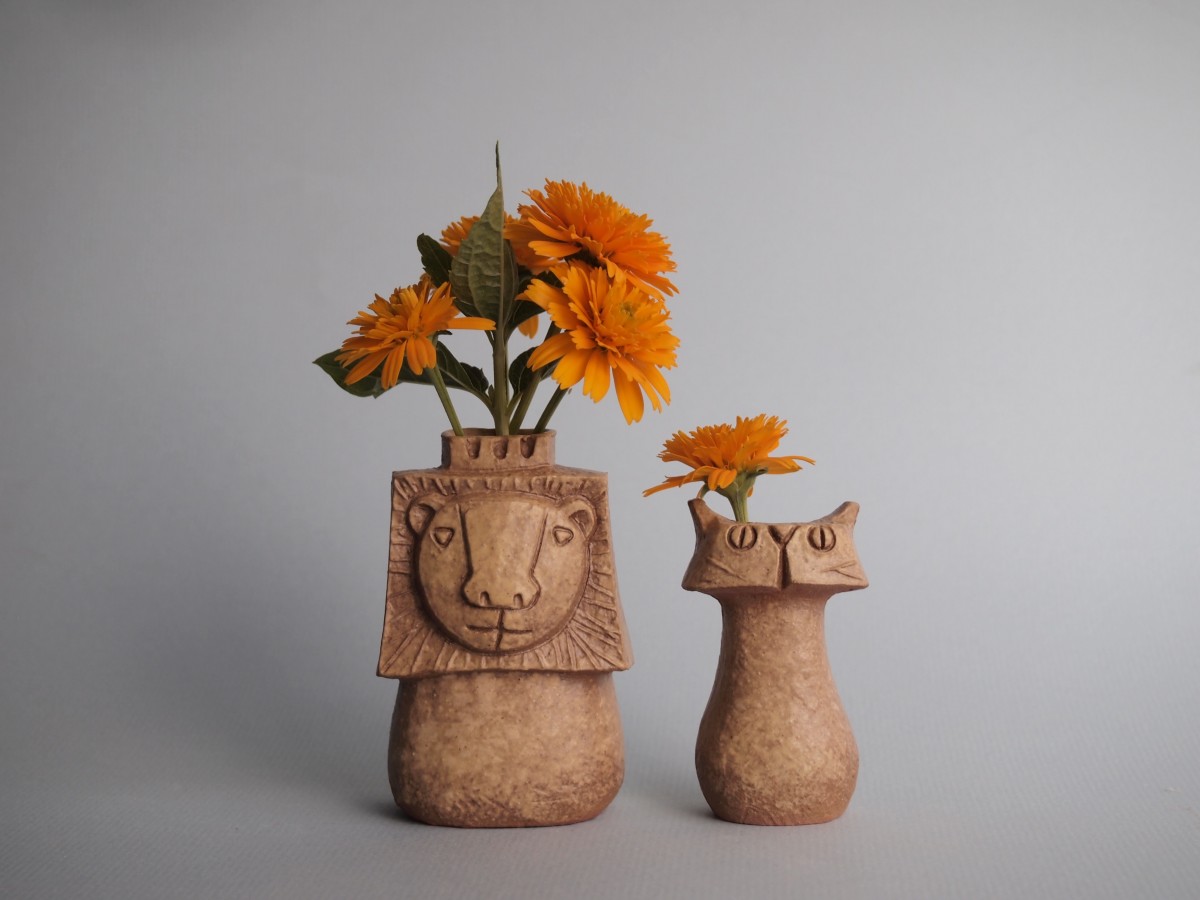 Savanna Chess Vase サバンナ チェスベース キングとポーン イエローオーカー Iichi ハンドメイド クラフト作品 手仕事品の通販