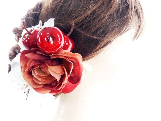 浴衣姿を華やかに大きめ髪飾り 帯飾り 林檎 Iichi ハンドメイド クラフト作品 手仕事品の通販