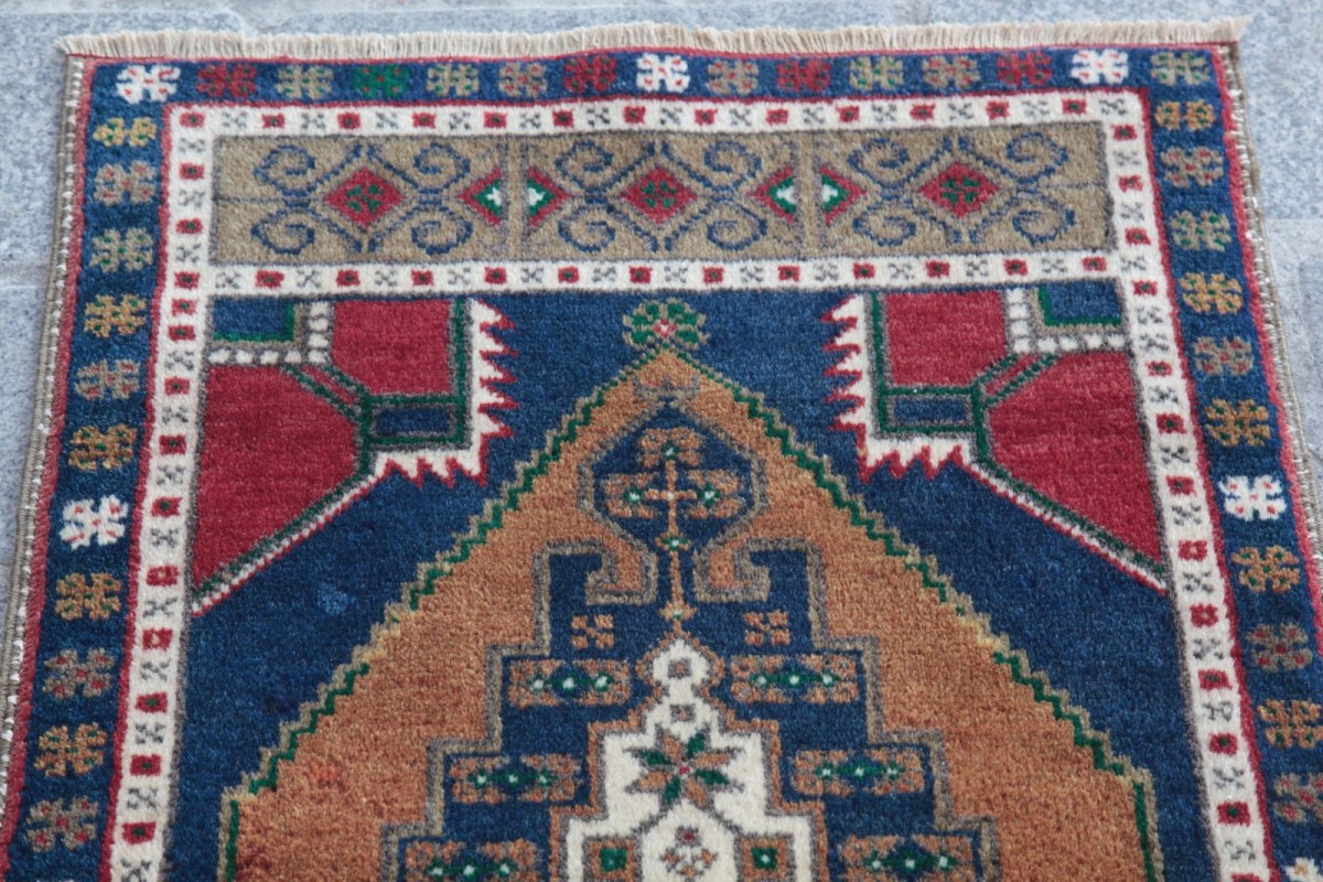 ターキッシュカーペットラグ (コンヤ) | iichi ハンドメイド・クラフト 