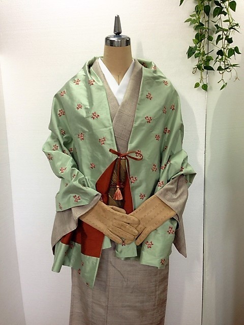 紅葉の季節に イタリア製タフタ刺繍生地 シルクストール ヤマモミジ Iichi ハンドメイド クラフト作品 手仕事品の通販