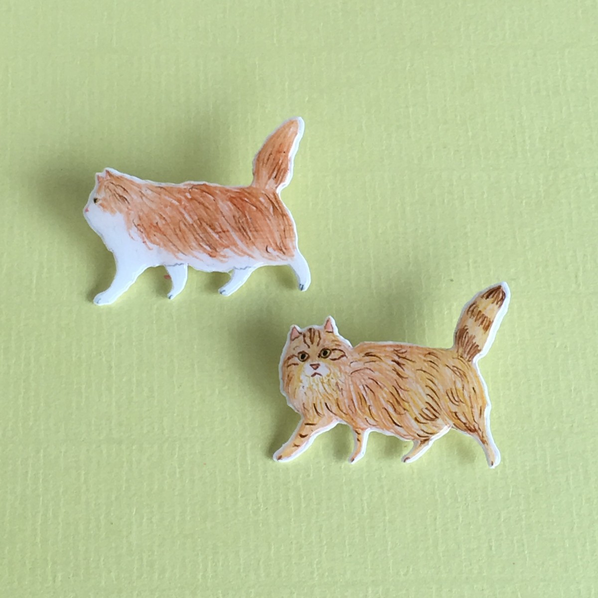猫の行進ブローチ 茶色の長毛種 Iichi ハンドメイド クラフト作品 手仕事品の通販