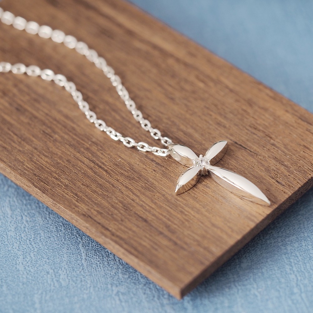 Stone クロス メンズ ネックレス シルバー925 Iichi ハンドメイド クラフト作品 手仕事品の通販