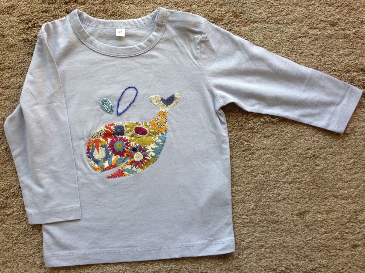 くじらアップリケのtシャツ 子供用 Iichi ハンドメイド クラフト作品 手仕事品の通販