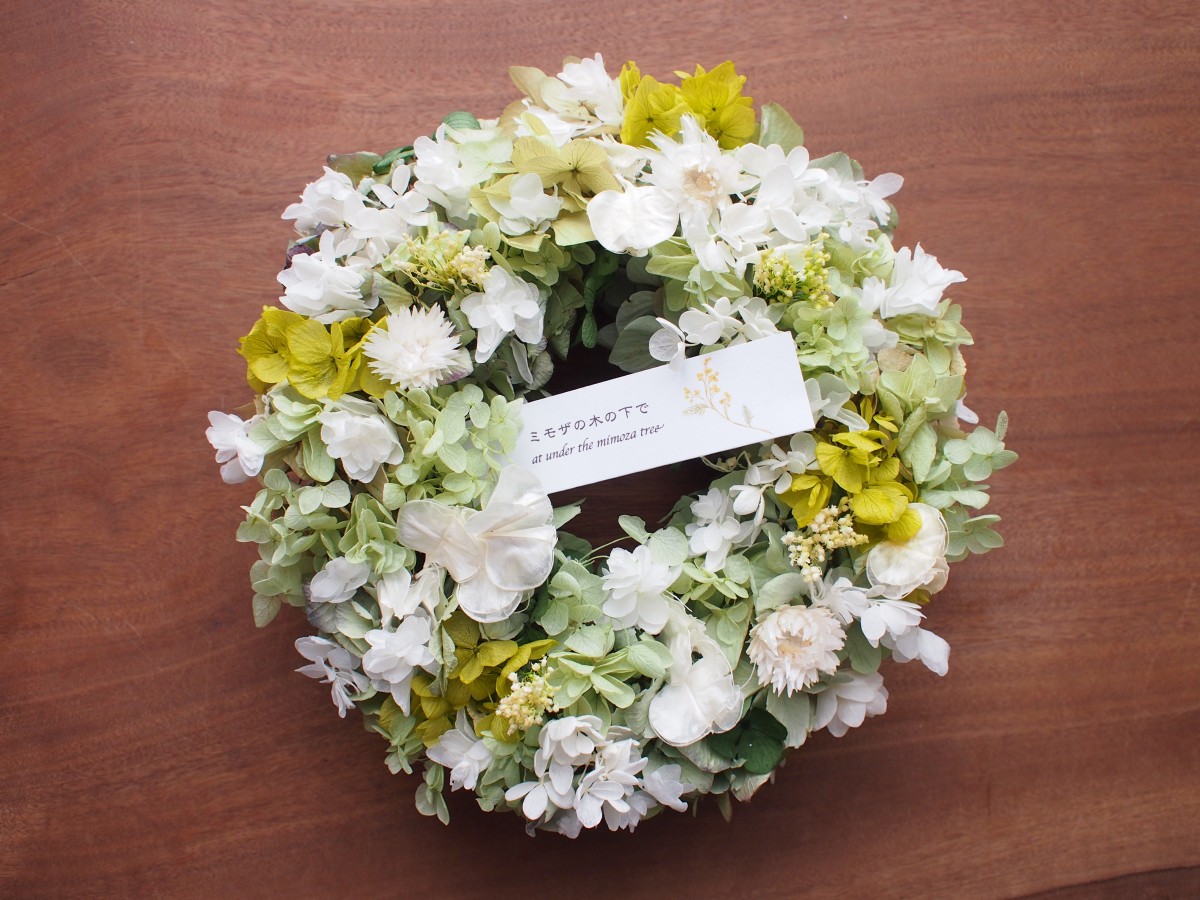 柏葉あじさいのホワイトグリーンリース Iichi ハンドメイド クラフト作品 手仕事品の通販