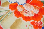 ｍ0003　手鞠・扇子紋様子供着物ハギレ☆古布・古裂/型染め/絞り/錦紗縮緬