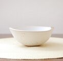 白マット釉の木の葉鉢