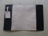 文庫サイズブックカバー 刻印、拭き染め 牛革 | iichi 日々の暮らしを
