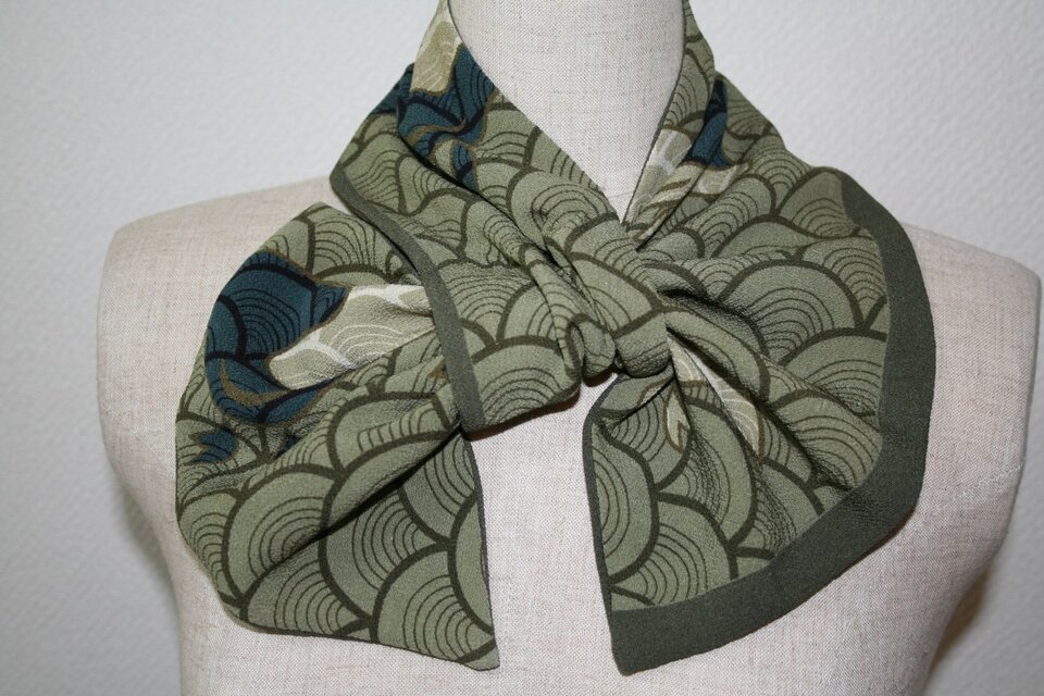 縮緬　リバーシブル変わりスカーフ