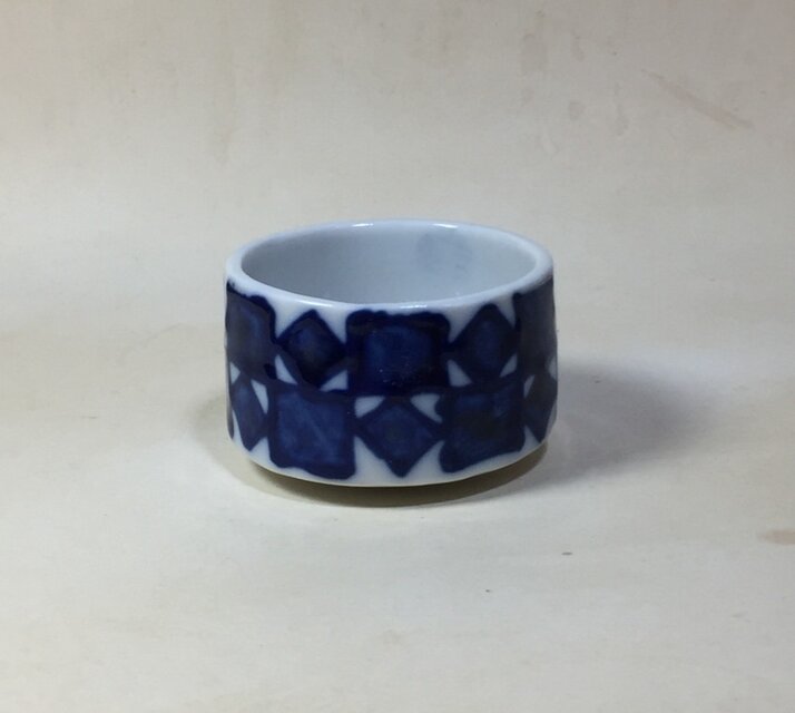 Z036 磁器染付酒杯(猪口、ぐい飲み)