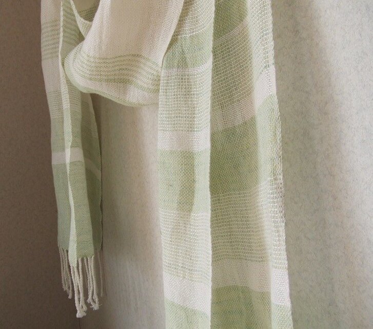 「再販」手織りリネン＆コットンストール・・若葉