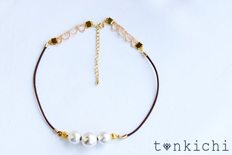 革紐&コットンパールのチョーカー【バックスタイルも可愛い】