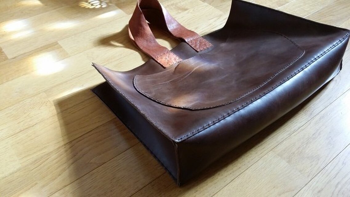 square tote Ｌ　アンティークブラウン　牛ヌメ革