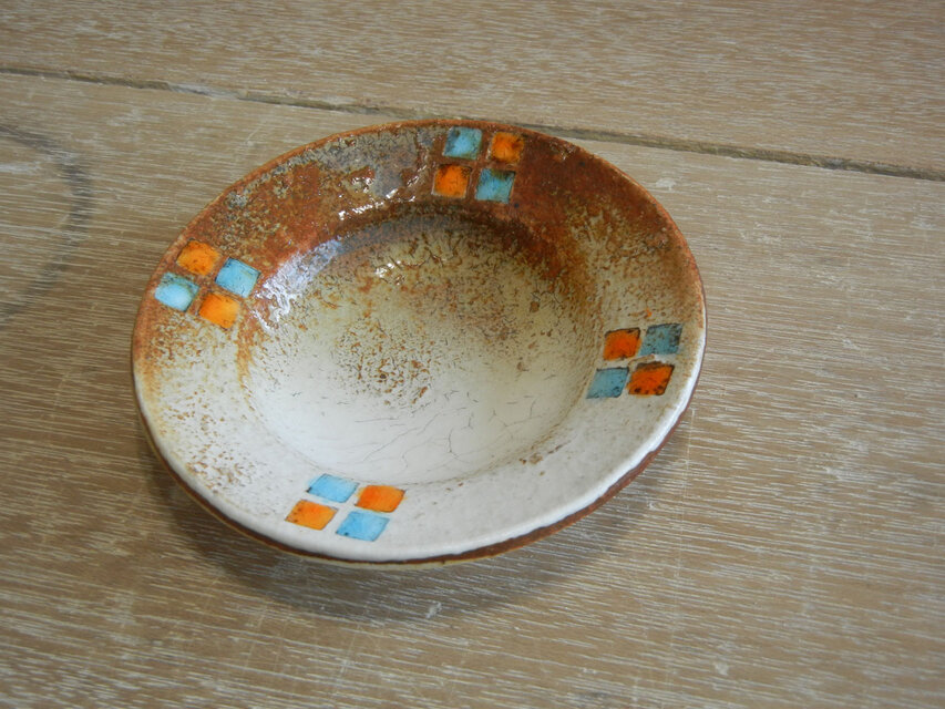 リム豆皿　百色(ももいろ)象嵌　四角紋水色橙