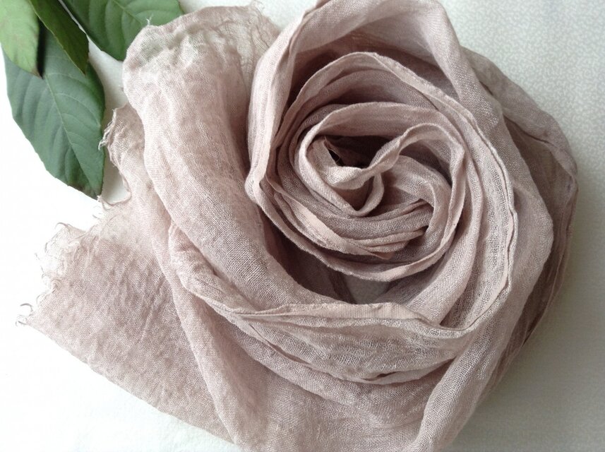 【枇杷の葉染め】リネンストール（F）