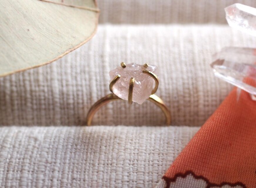 [一点物]原石のモルガナイトのリング