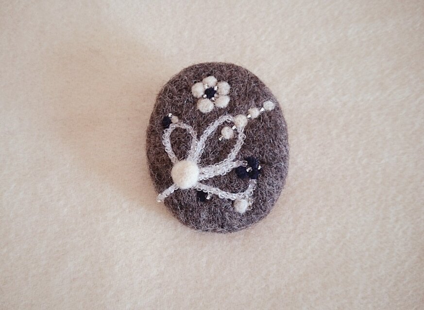 フェルトブローチ(CG1)