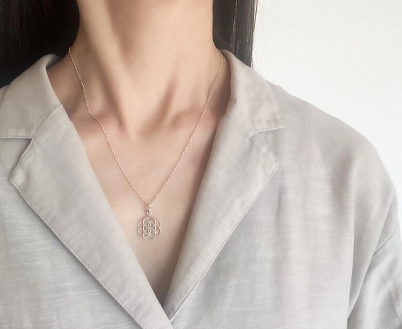 シルバー925〕✼神聖幾何学模様/シードオブライフのネックレス✼༺魂と