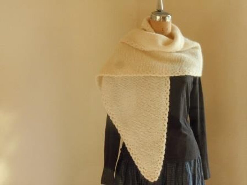 シルクモヘアの大きなふんわりマフラー