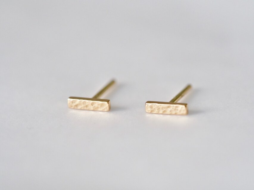 Hammered Bar ピアス