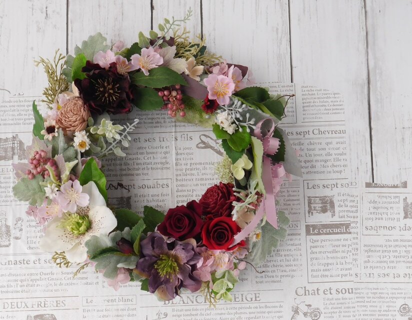 桜とクリスマスローズのリース