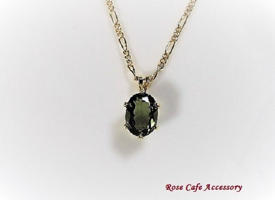 （1040）再出品メール登録品☆再販☆高品質宝石質☆希少石モルダバイト　オーバルファセットカット　14KGFフレームネックレス