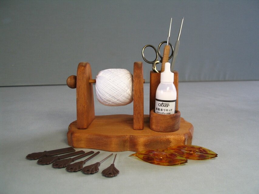 タティング　レース糸玉用ホルダーA