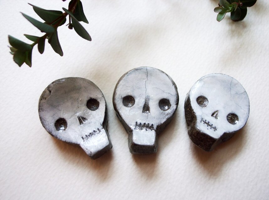 ガイコツ箸置き