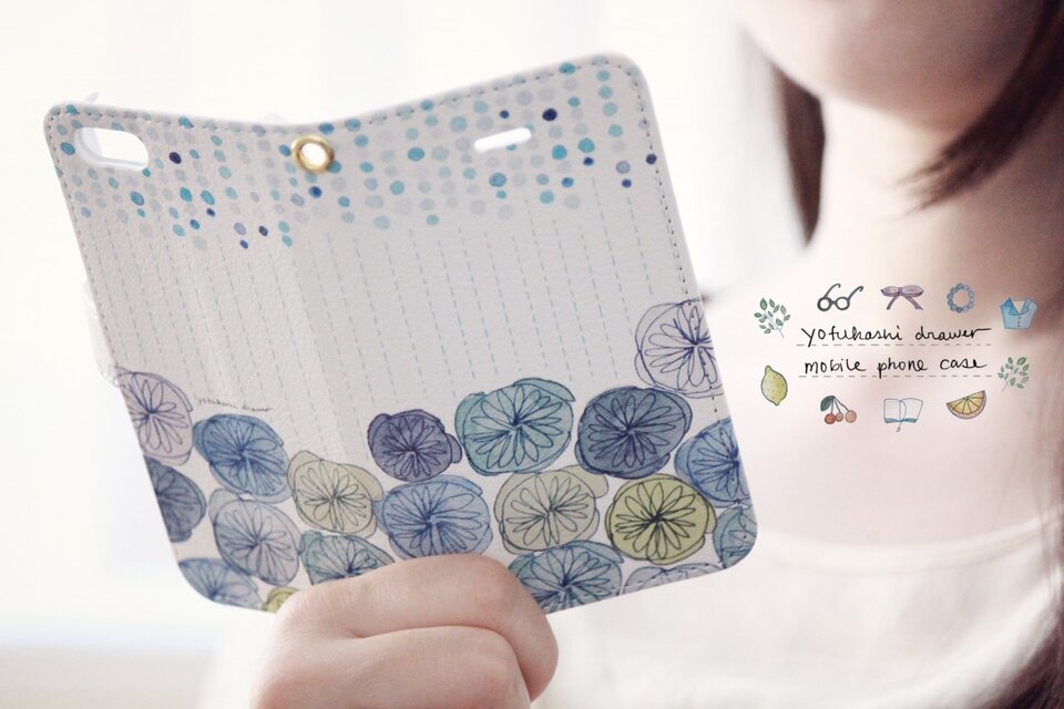 : : : 雨とまるい花 : : : 手帳型スマートフォンケース