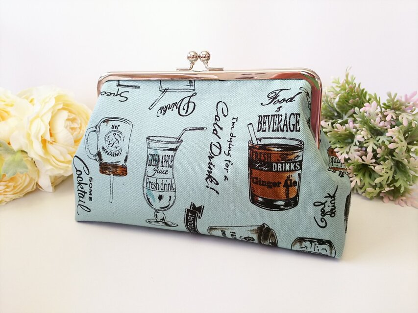 ◆【売りきれ】【再販3】ニューヨークスタイルドリンクのがま口ポーチ*ブルー*スタバ*グルメ*プレゼントや旅行に母の日◆