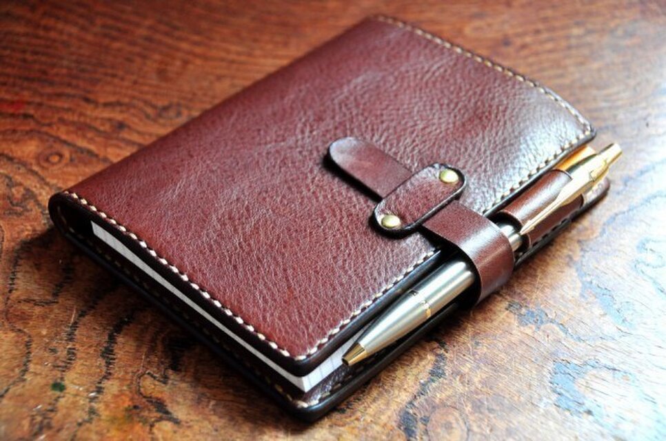 イタリアンオイルレザーアリゾナ・ロディアメモ帳カバー（チョコ）