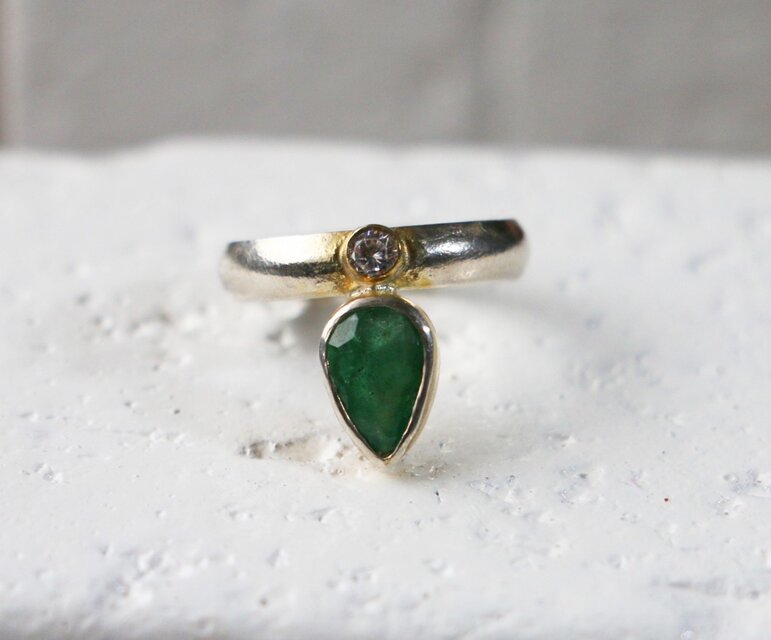 古代スタイル＊エメラルド　指輪＊9.5号　SV