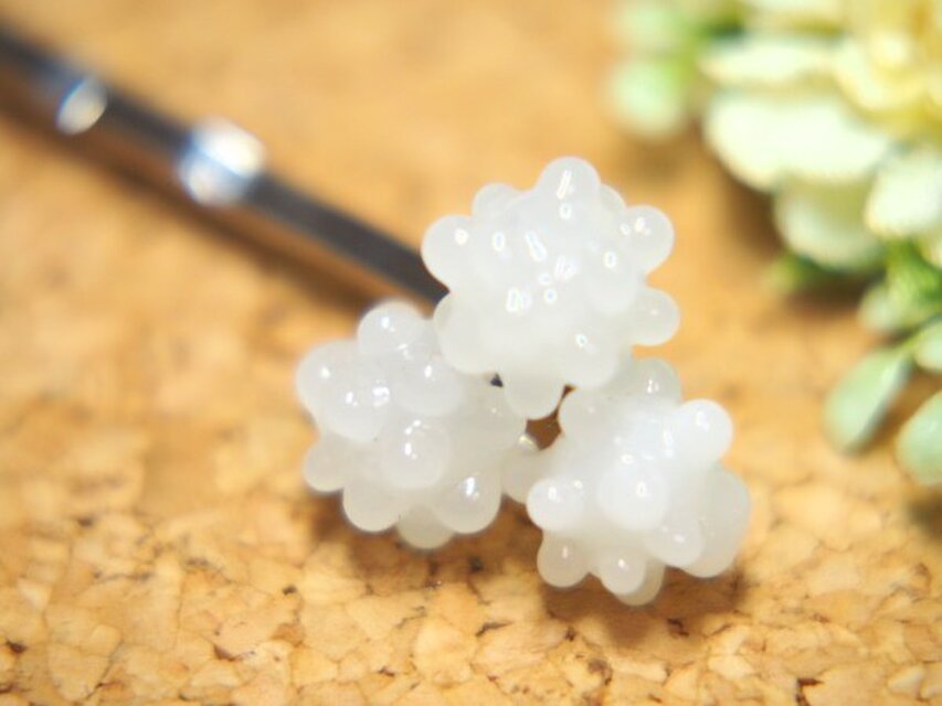 こんぺいとうのヘアピン　白系