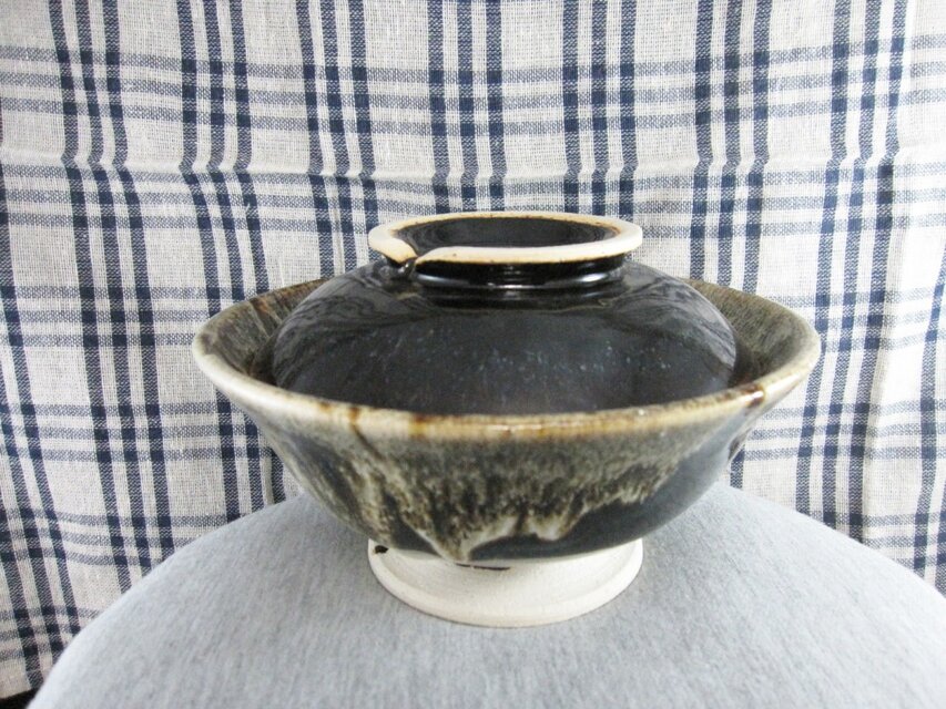 フタ付きどんぶり　朝鮮唐津風（四販・その２）