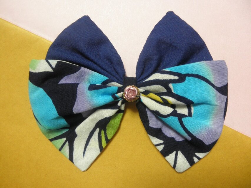 ステンドグラス風藍染バレッタ