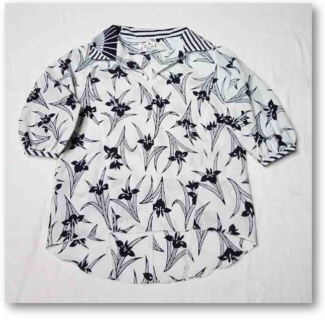 25　レトロ可愛い抜き衿プルオーバーシャツ（菖蒲）