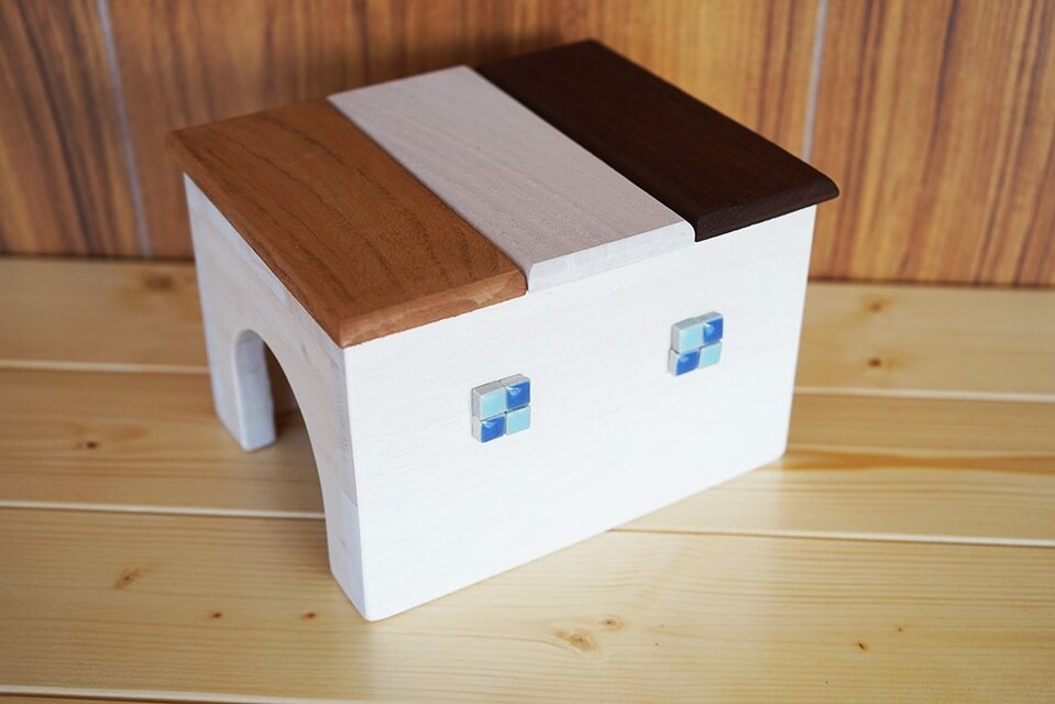 カラフルなおうち♪木製ハウス/[はりねずみ・ハムスター・テグー・そのほか小型ペットに]