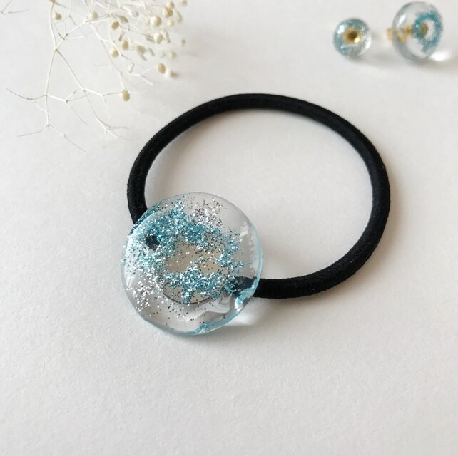 透明×水色ラメヘアゴム