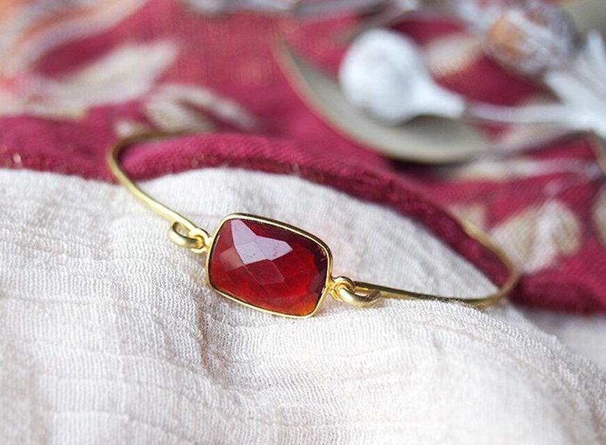 ガーネットの真鍮バングル