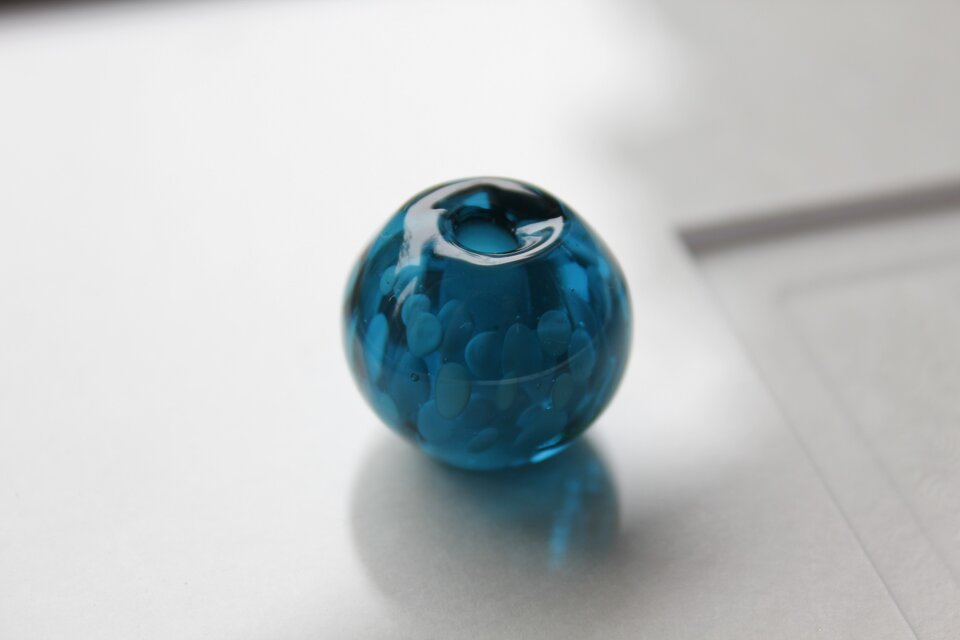 蜻蛉玉 〜浮き草〜 碧色〈2017-48（再出品）〉 | iichi 日々の暮らしを