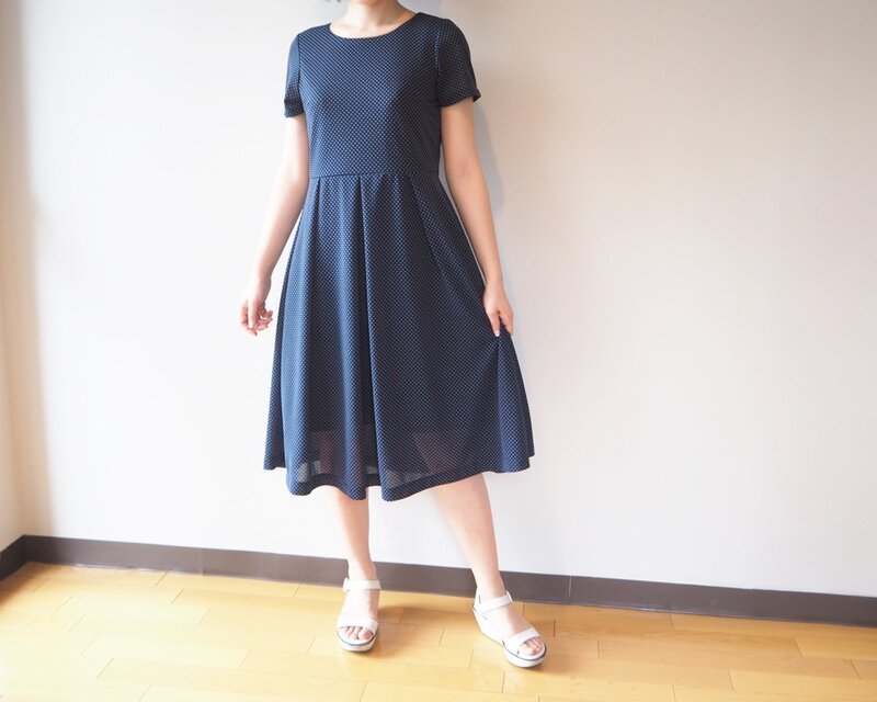 【S】アーミッシュ風シンプルワンピース◇半袖（ドット柄）