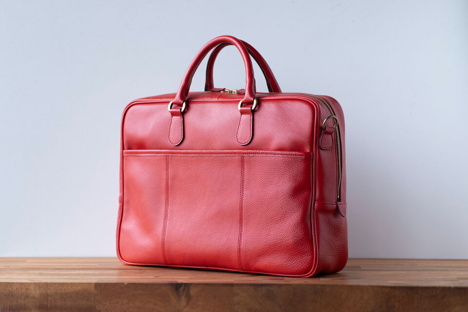 美品 BUSINESS LEATHER FACTORY レザーブリーフケース 赤 姫路レザー ビジネスバッグ ブリーフケース レッド 赤 at-17ns | iichi