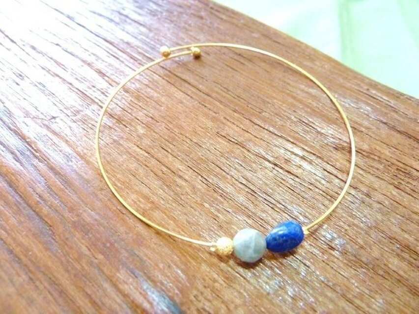 ラピスラズリの華奢ブレス