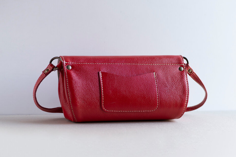 改良版』姫路レザー コロンと丸いショルダーバッグ シュリンクレザー