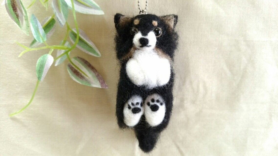 羊毛チワワ黒タン*ミニマスコット*チェーンストラップ付