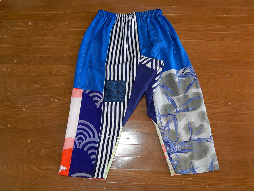着物・浴衣リメイクサルエルパンツ ブルー | iichi 日々の暮らし