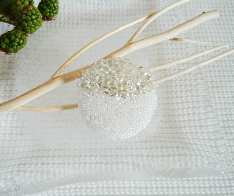 ビーズブローチ(blanc)(再販7)