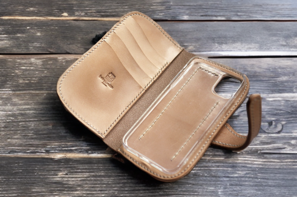 本革サドルレザーのiphone ケース スマホケース【受注製作】 | iichi