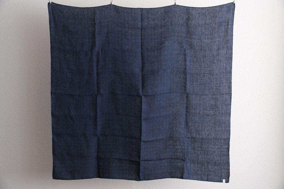 【受注製作】本藍染め麻風呂敷　大（無地）　オーガニックリネン・シャトル織機