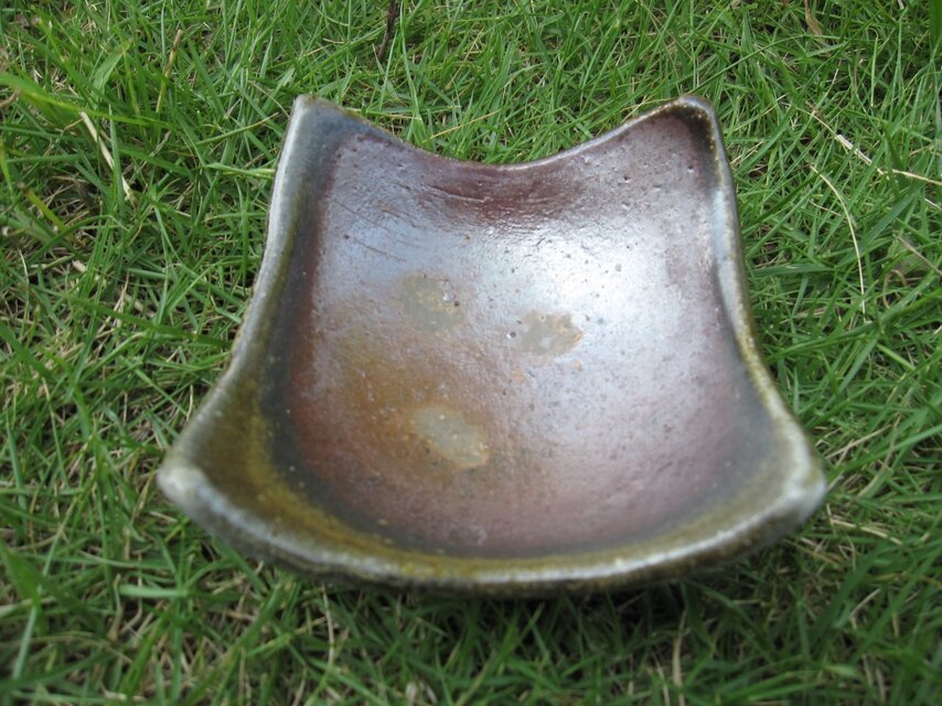 小皿(17) 秋山和香 作